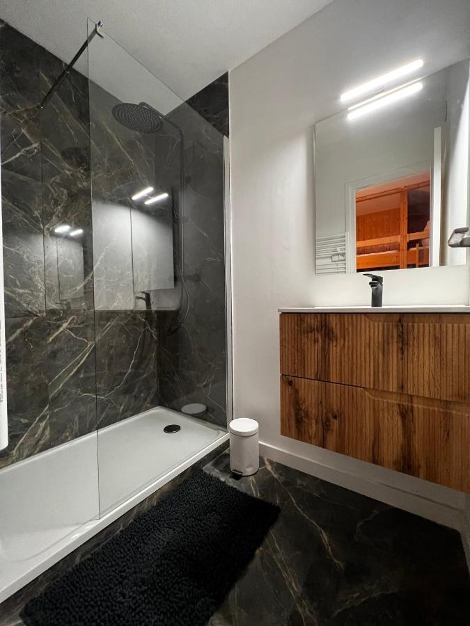 Appartement 6 Personnes Aux Pieds Des Pistes Gourette Exteriör bild